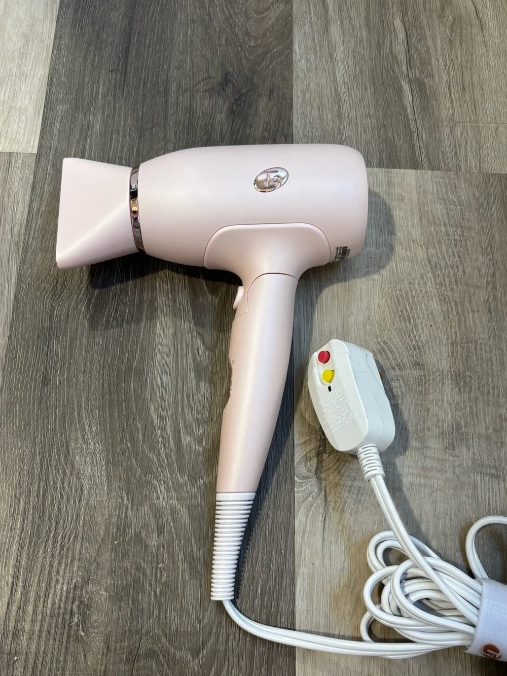 T3 AFAR Travel Hairdryer Satin Blush